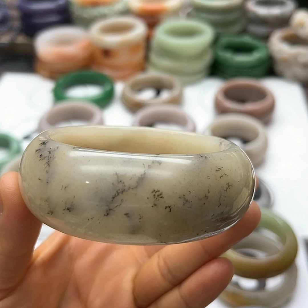 【闪购商品】未镶嵌手镯石英质玉草花轮胎福利