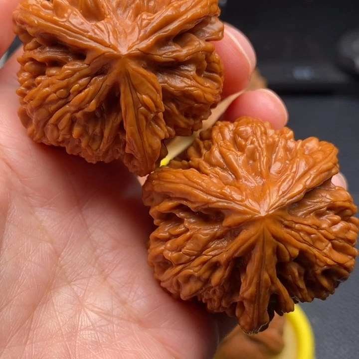 ****℘文玩核桃吊坠文山三棱45