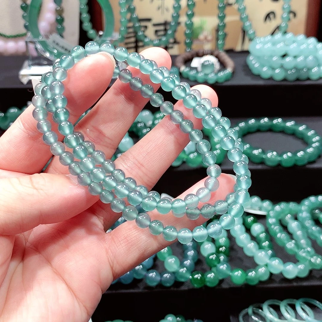 .***。翡翠未镶嵌手链卡5.7