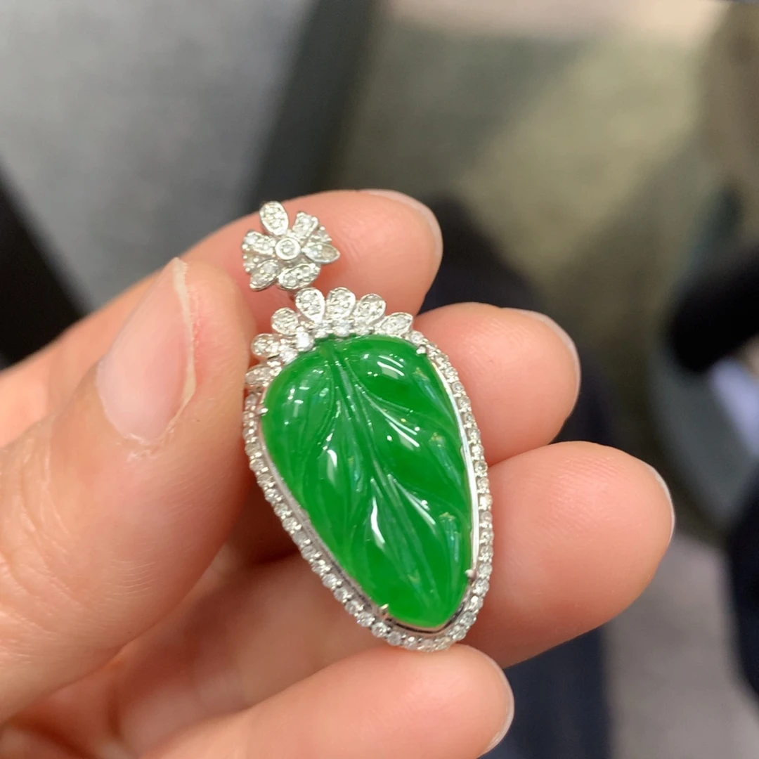 翡翠18K金镶嵌吊坠(不含链)