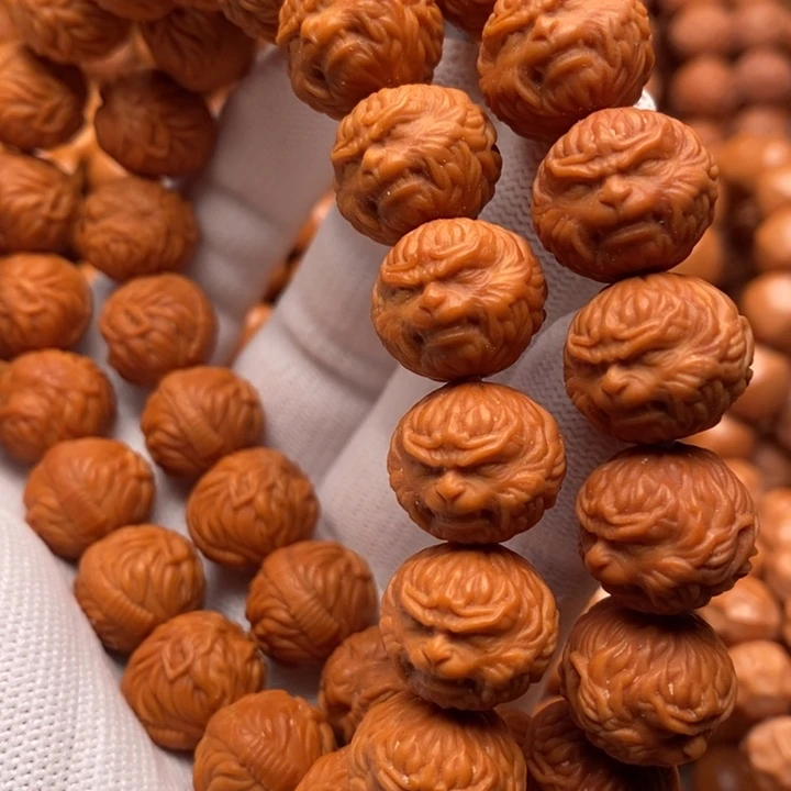 【闪购商品】猴头核桃吊坠赤****长斗战胜佛