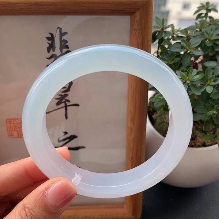 翡翠手镯未镶嵌翡翠手镯59