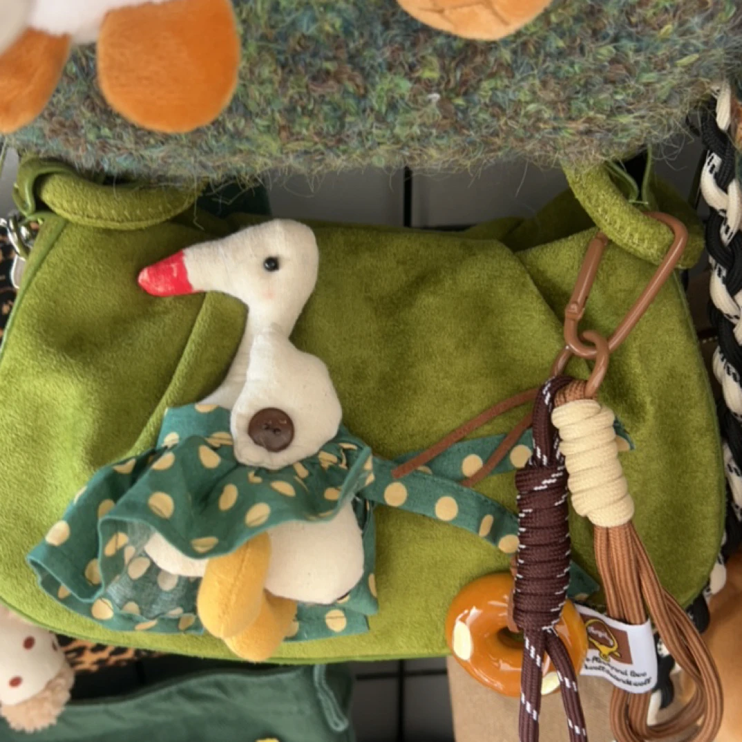 兜兜家秋季绿鸭子斜挎包