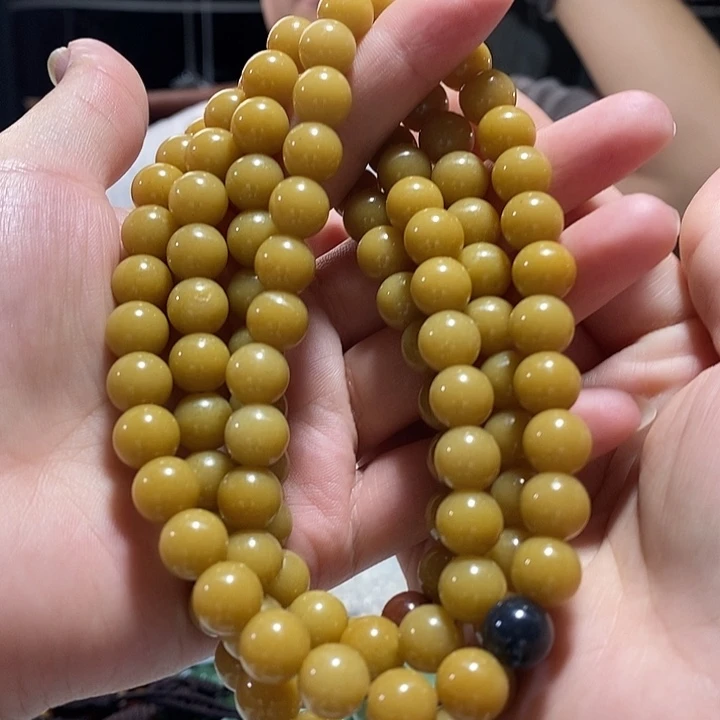 密玉（石英质玉）未镶嵌颈饰