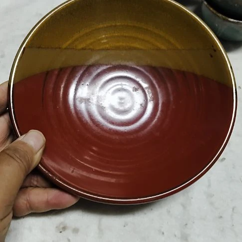 瓷片盘，沙锅，瓷片，瓶，碗，各种沙锅，摆件，