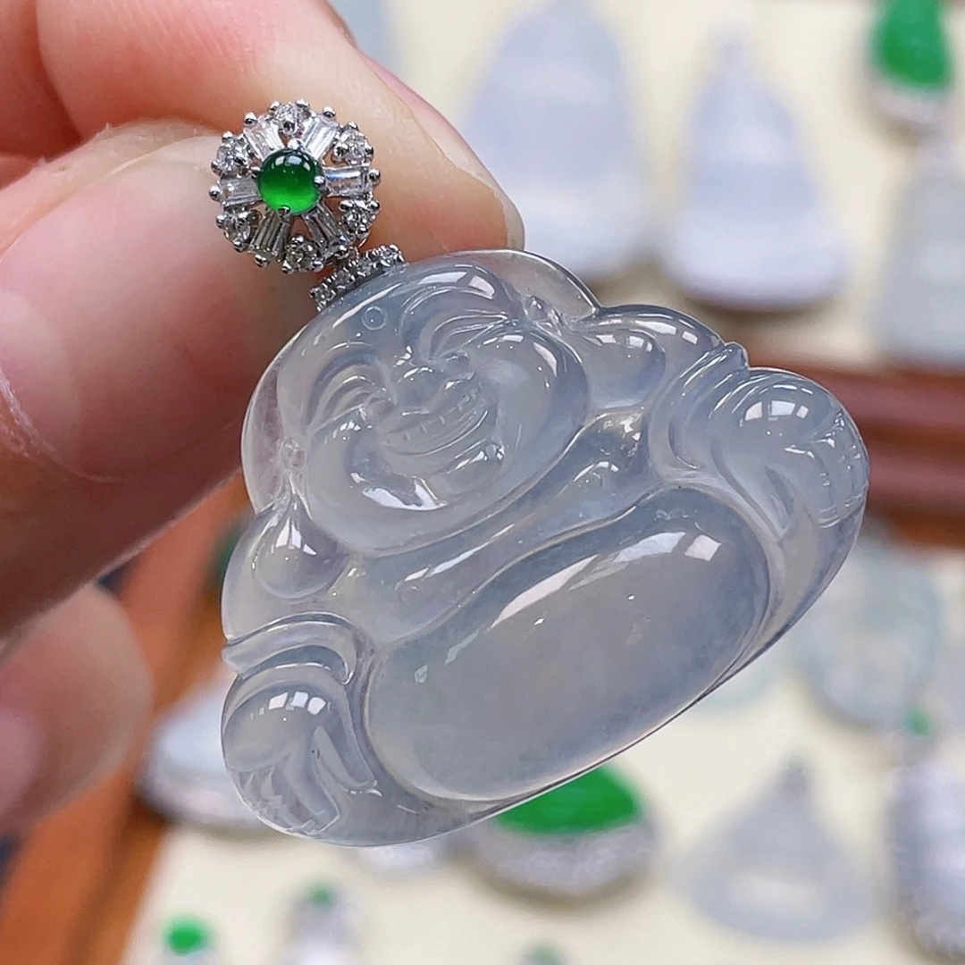 翡翠18K金镶嵌颈饰佛公