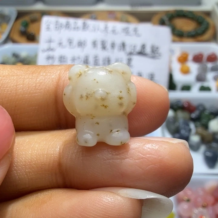 和田玉未镶嵌珠宝奇石