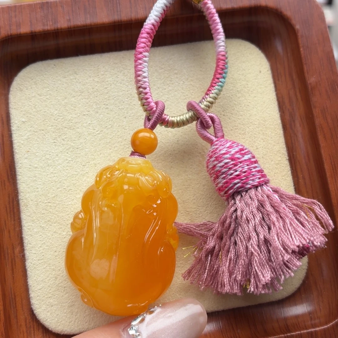 琥珀未镶嵌裸石B090