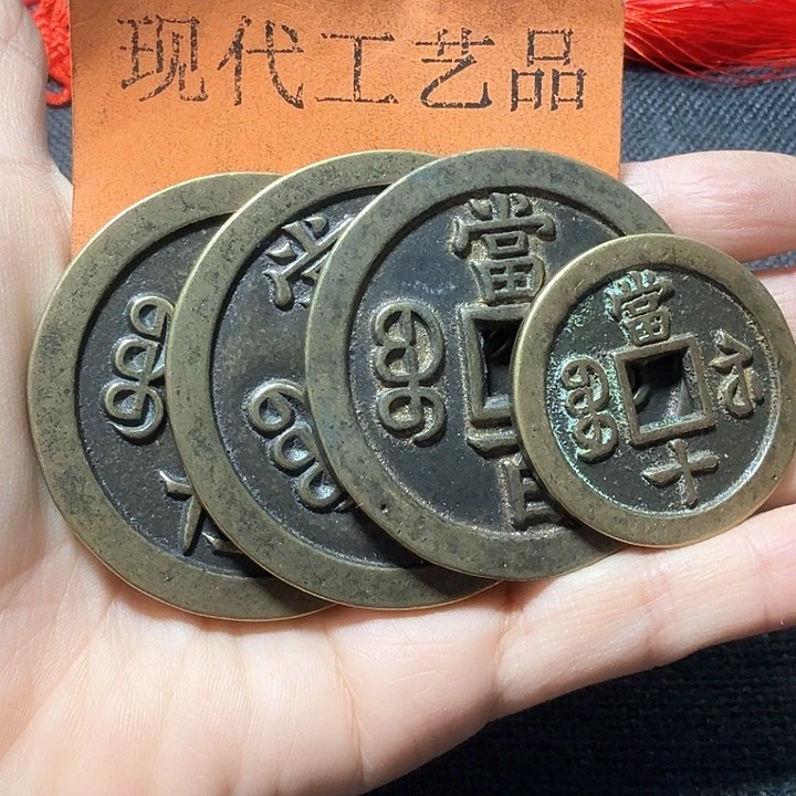 铜遥***期花钱现代工艺品