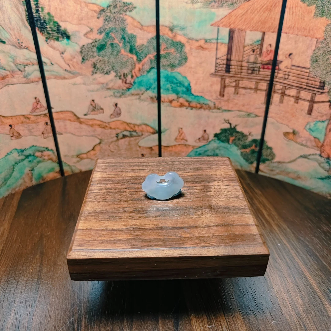 F和田玉烟紫平安锁吊坠1130