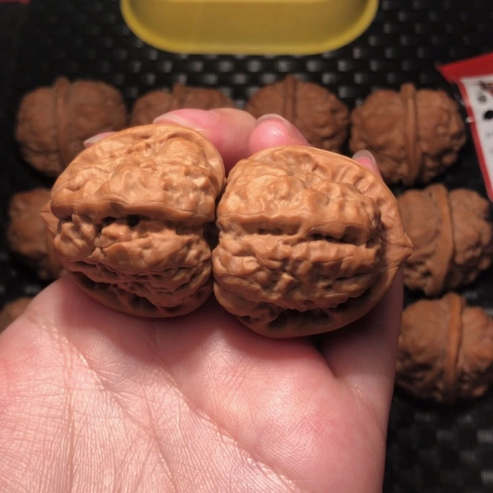 把件文玩核桃37四开蛙王全品