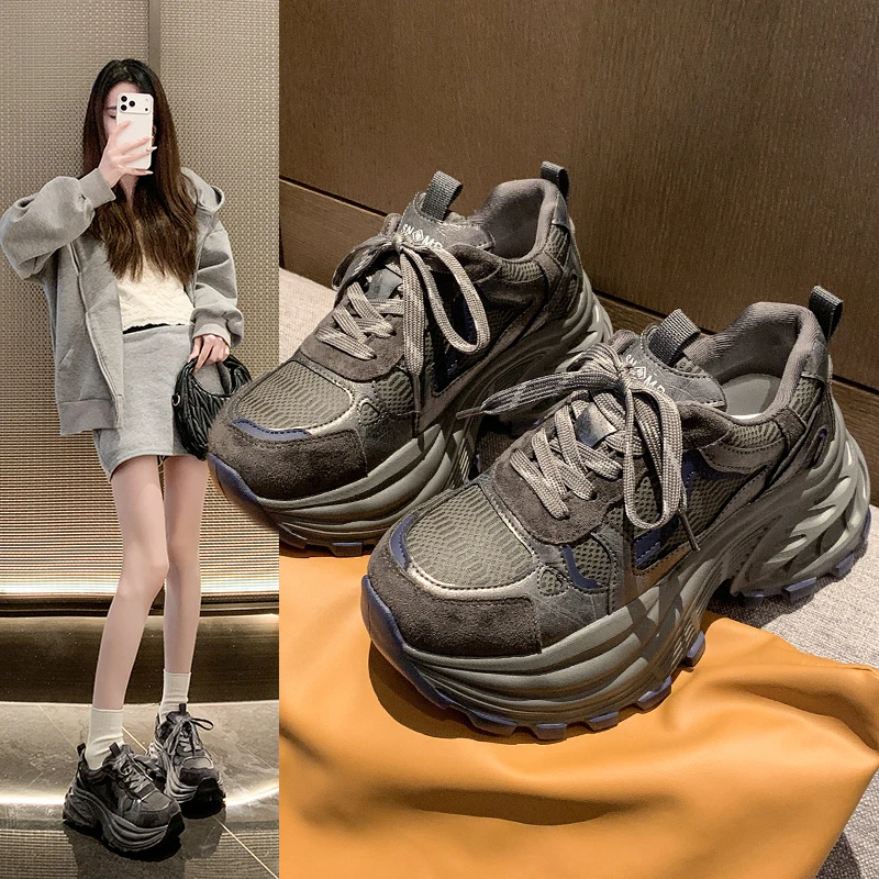 厚底增高老爹鞋女款2025新款冬季加绒显脚小巨好看休闲运动鞋爆款