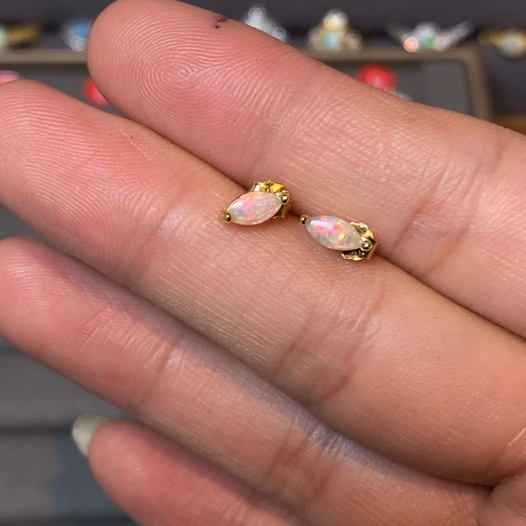 欧泊珠宝奇石银S925镶嵌我耳钉