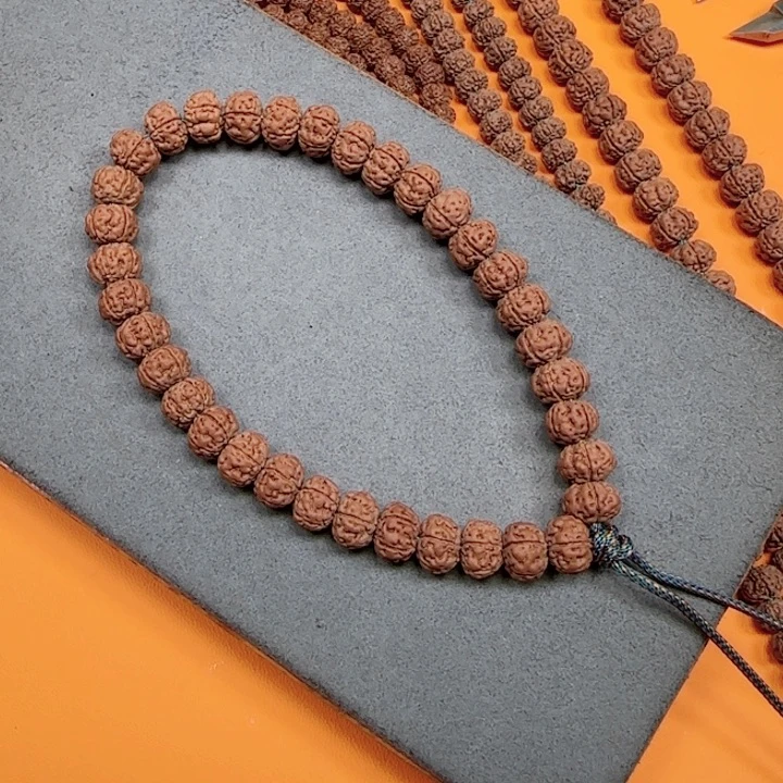 吊坠金刚菩提根****修 徐和基金会