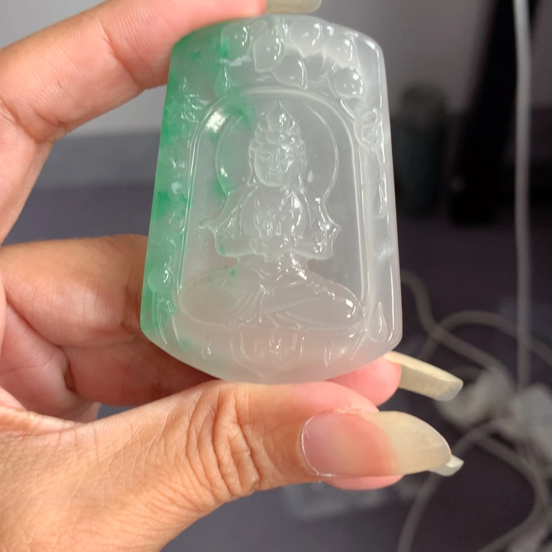 未镶嵌吊坠石英质玉（非洲翠）