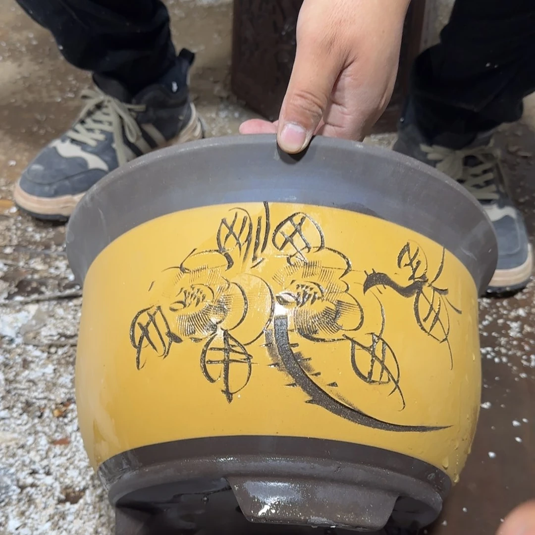 紫砂花盆口径33高度21