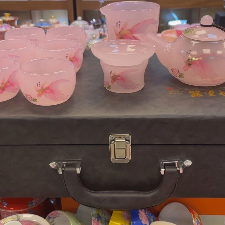 茶杯段泥图咯啦咯哦哦哦哦哦咯哦哦哦哦哦哦