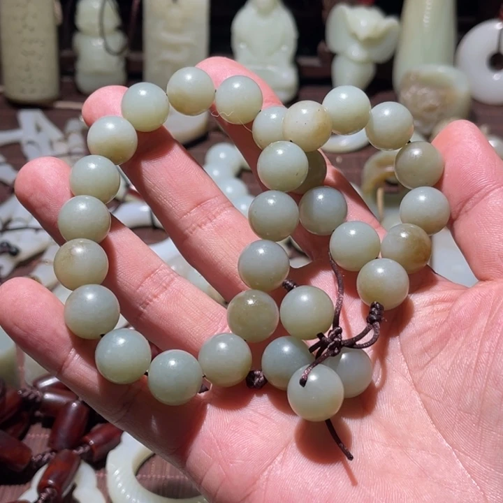 颈饰未镶嵌和田玉大*怪