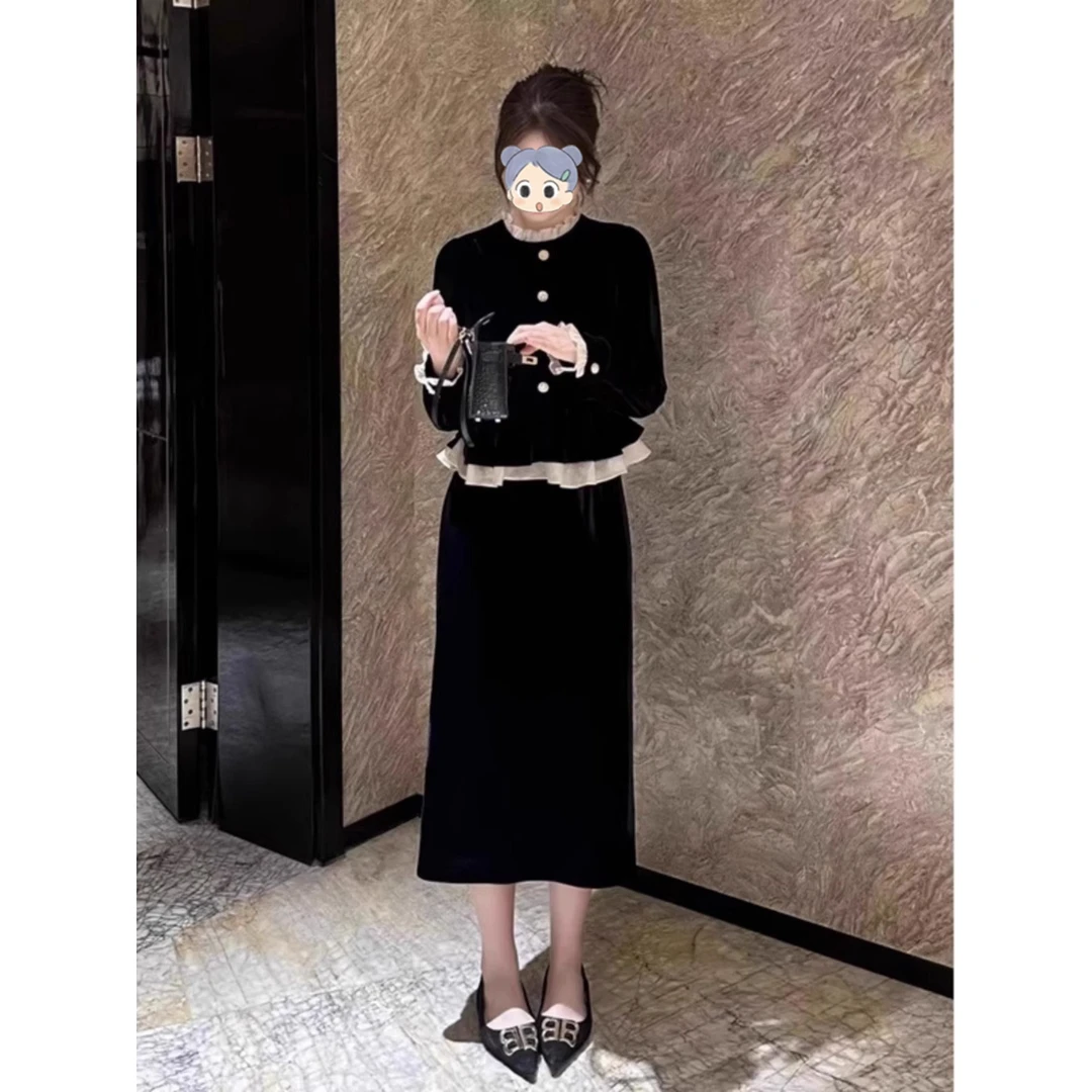 秋季高级感黑色连衣裙女大码时髦洋气小香风气质假两件减龄中长裙