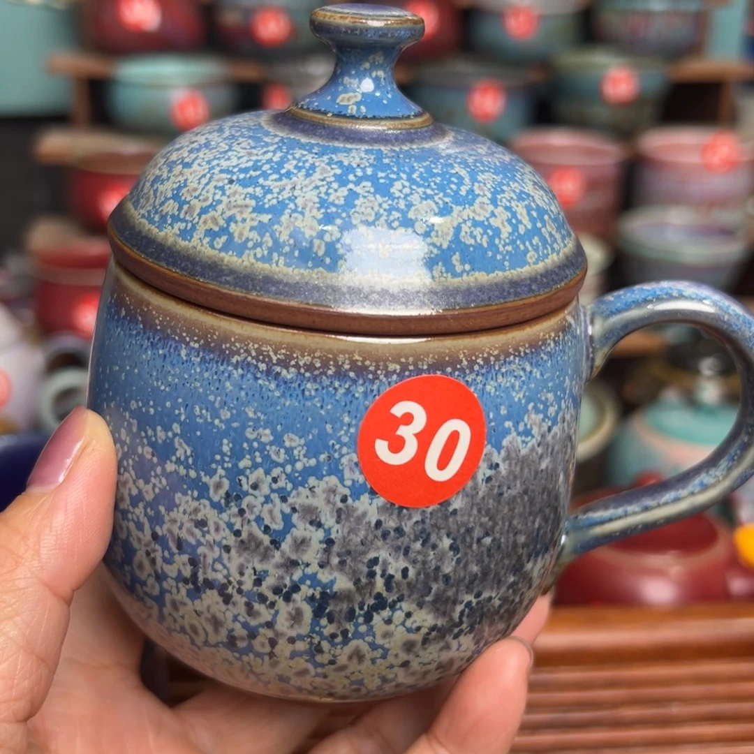 热***”手工制作手拉坯茶具