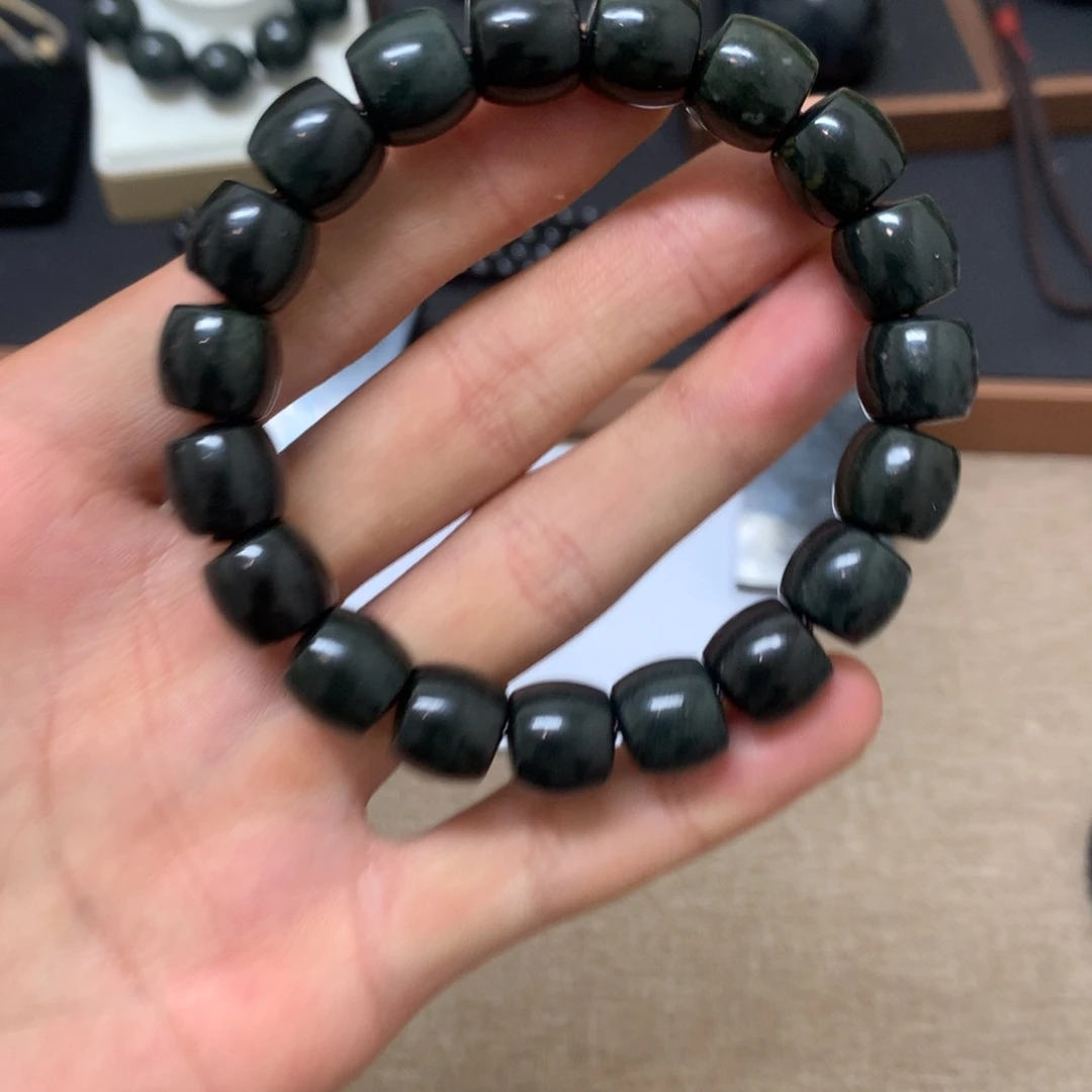 手链未镶嵌和田玉