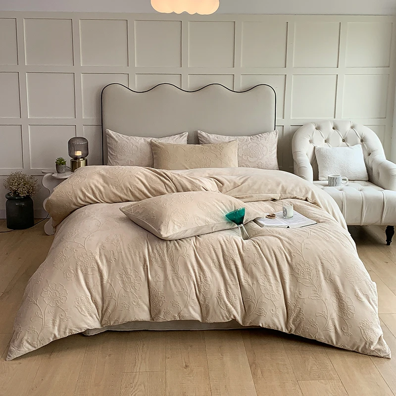 DLK 9095 欧式烂花3D雕花纯色牛奶绒保暖四件套 玛奇朵-卡其