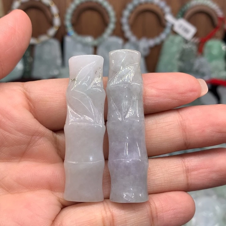 翡翠未镶嵌颈饰11