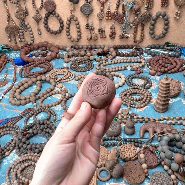 苏和香方事事如意瑕疵香牌