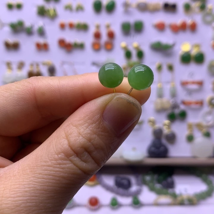 和田玉银S925镶嵌耳饰