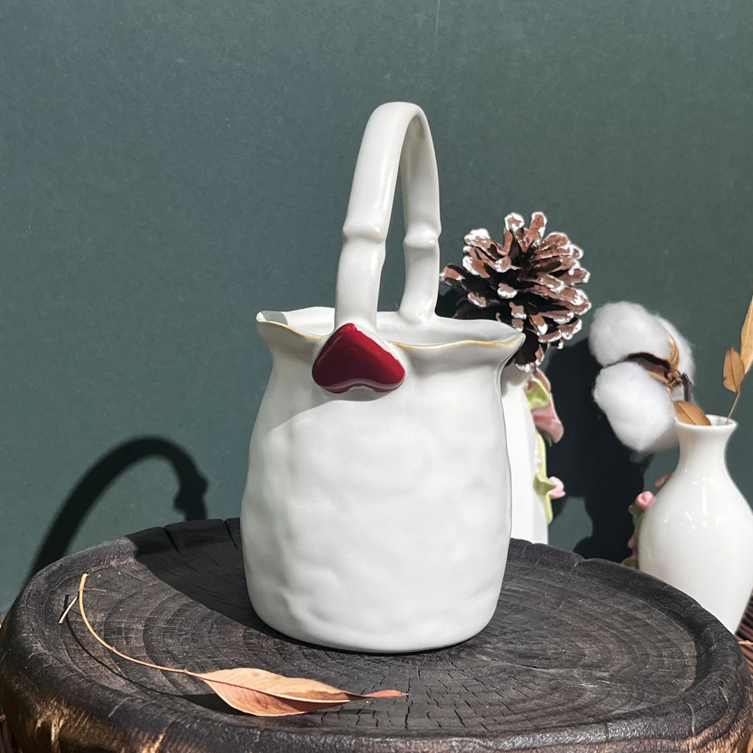 新品 粉引系列 爱心提梁花器