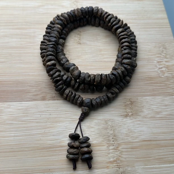 海南沉香沉水包壳多圈串1多样性发一