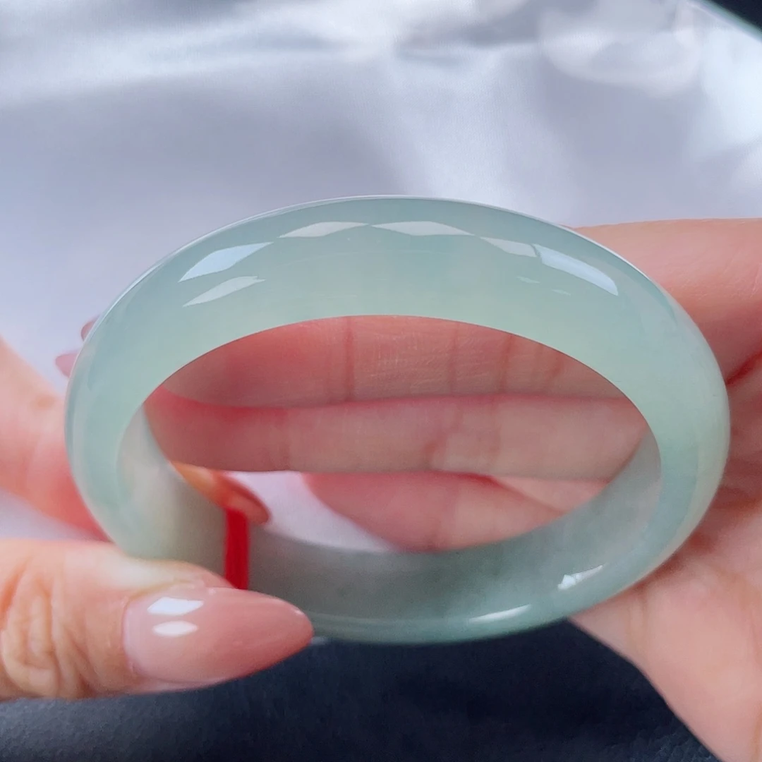 翡翠手镯未镶嵌7795-冰晴绿色贵妃