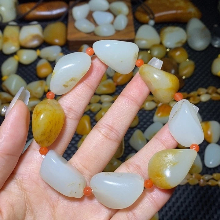 和田玉手链未镶嵌