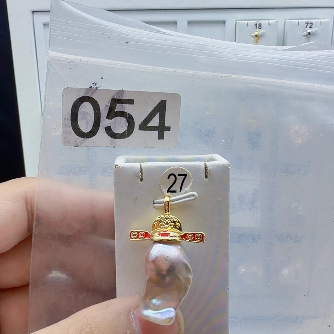 淡水珍珠合金颈饰