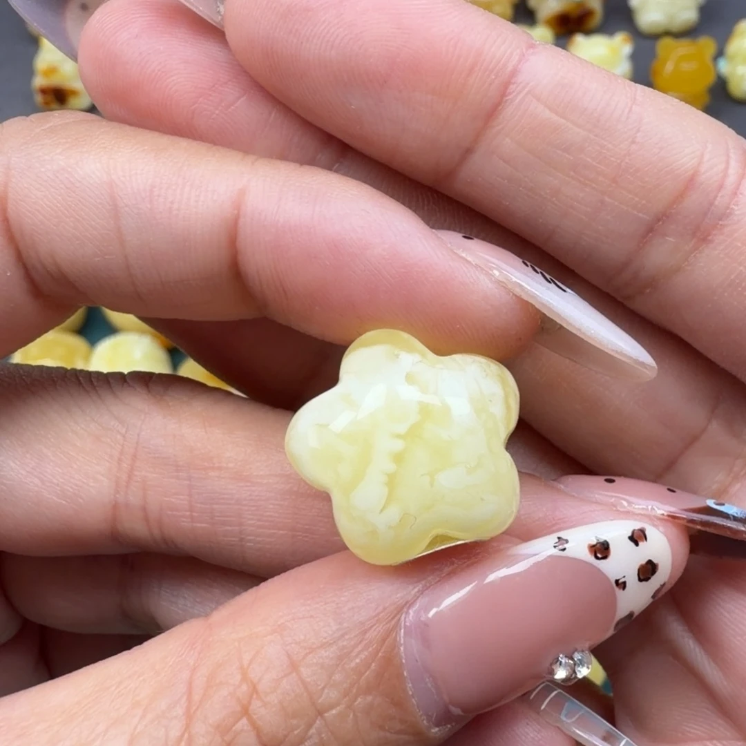 琥珀未镶嵌裸石蜜蜡
