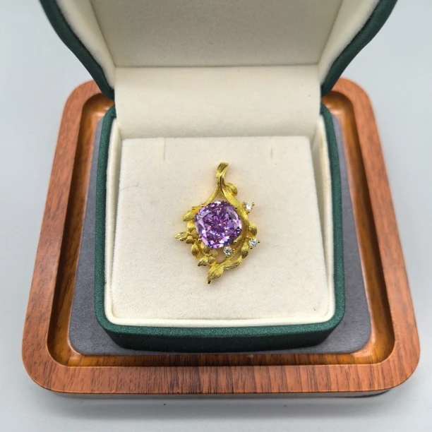 【经典永恒  光芒四射】 吊坠 GDJ8097