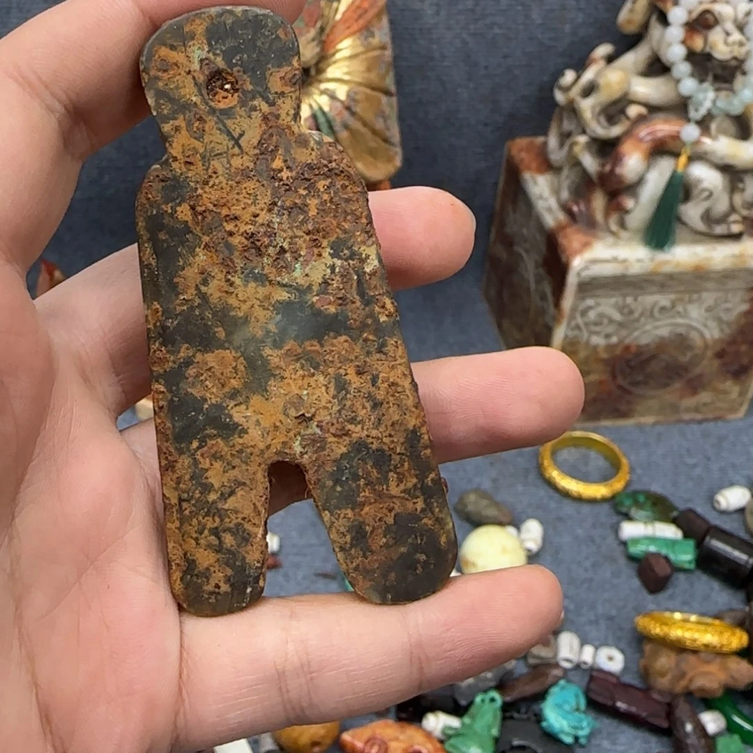未镶嵌和田玉（糖玉）挂件