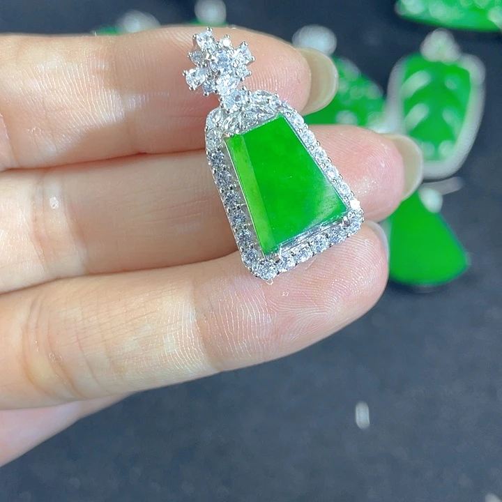 翡翠银S925镶嵌吊坠(不含链)