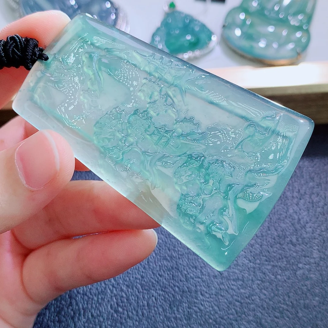 颈饰未镶嵌翡翠翡翠