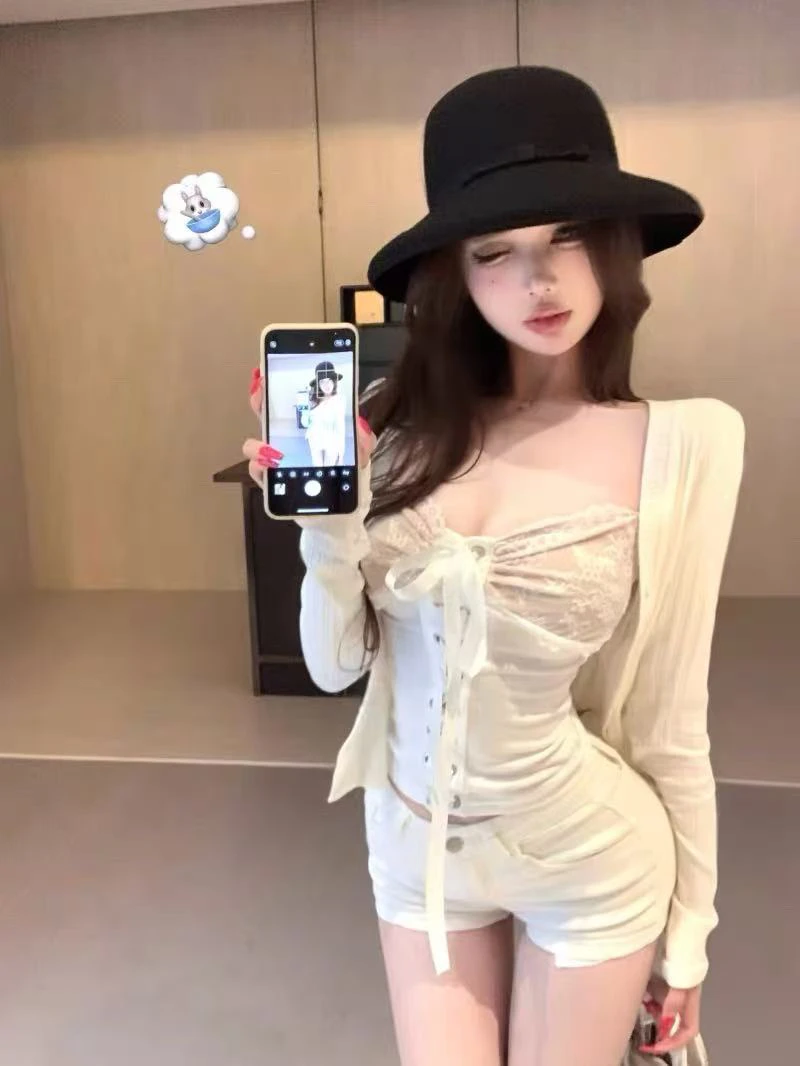 纯欲风蕾丝拼接吊带背心搭配长袖防晒开衫女两件套