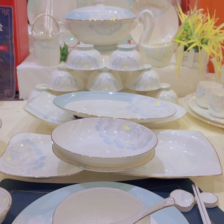 45%以上骨粉骨瓷邂逅米饭碗单拍