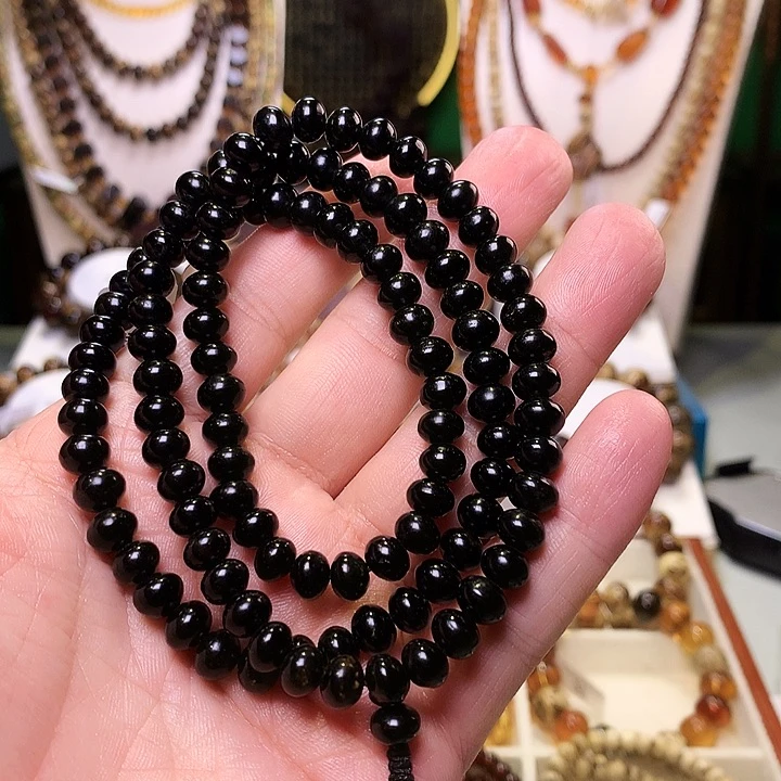 春***开琥珀未镶嵌裸石抚顺218