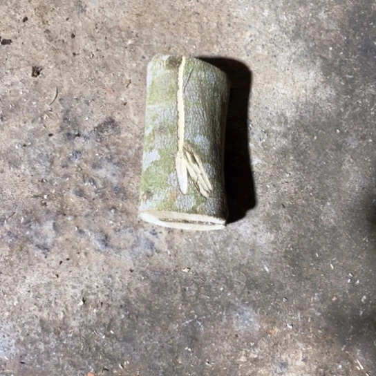 沉香碎屑沉香奇楠沉香原木料