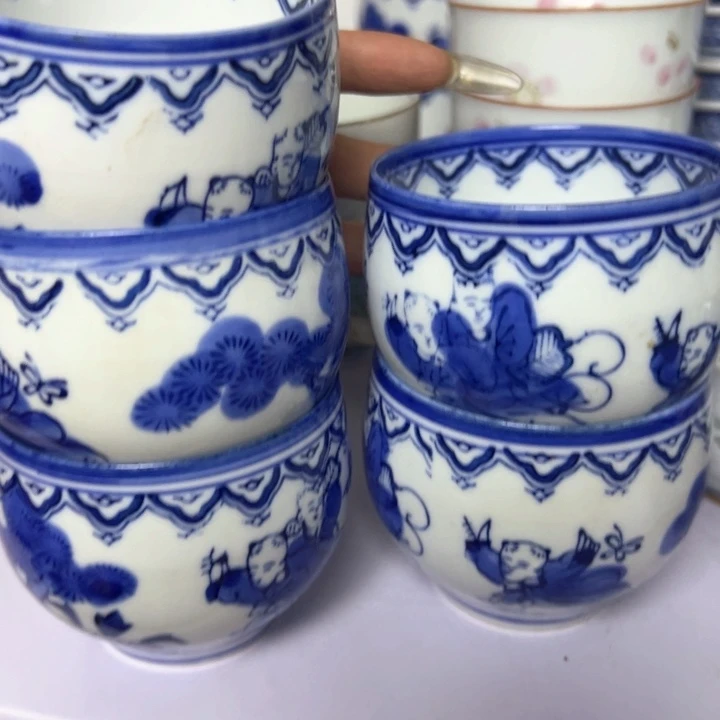 盖碗瓷器直播放漏中