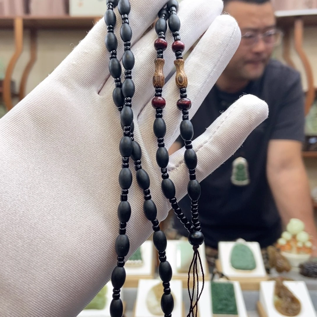 黑曜岩未镶嵌颈饰