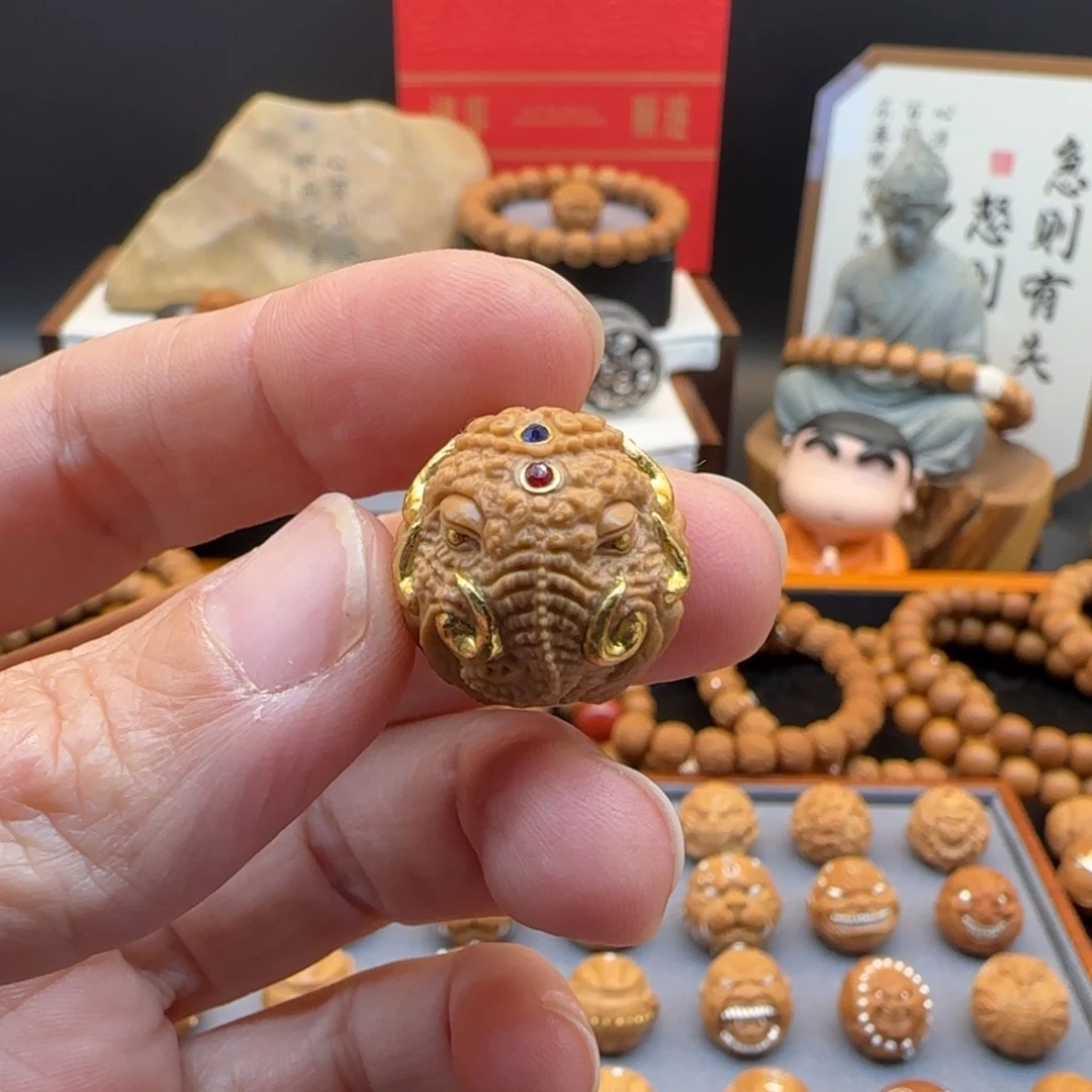 猴头核桃吊坠?****⁶象神