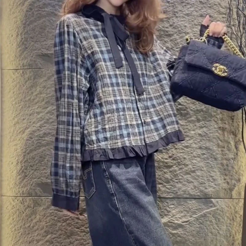 木耳边蝴蝶结圆领长袖格子衬衫女秋季新款韩系复古时尚宽松上衣潮