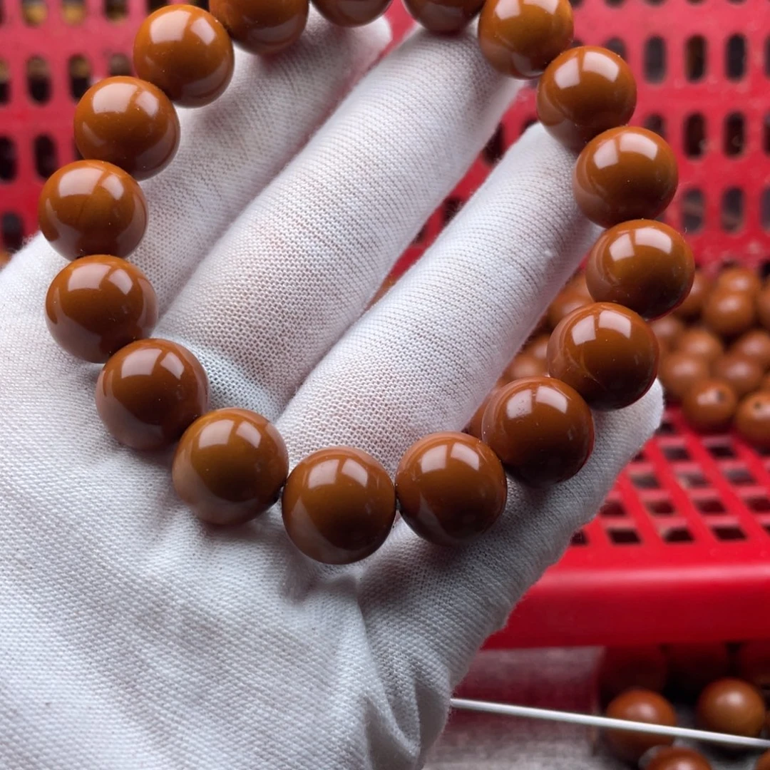 王****手串/手链橄榄核1.35全品小孔