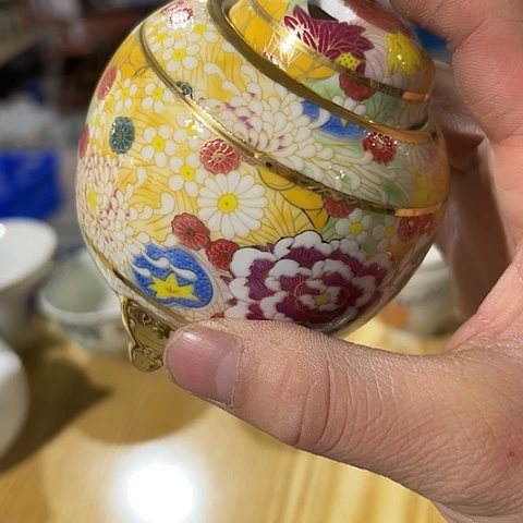 在乎这些事情和不关心别人之间我不懂