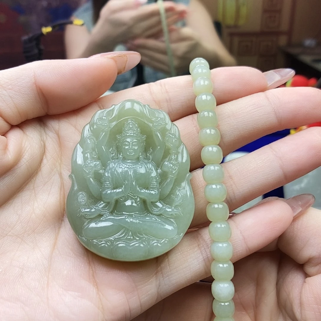 和田玉未镶嵌颈饰简****切